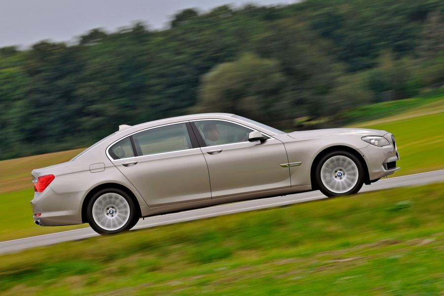  BMW 750Li (F02) 2008 года  (WW) (фото 6 из 25)